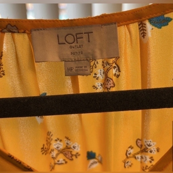 LOFT Yellow Floral Blouse - Picture 7 of 9